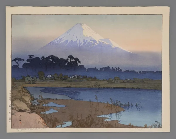 Fujiyama First Light of Dawn